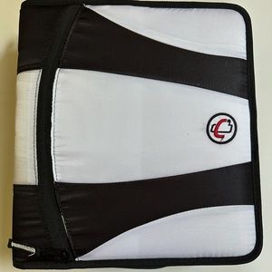 NWOT CASE IT THE DUAL 2.0  white black 2-IN-1 DUAL RING BINDER 4" CAPACITY